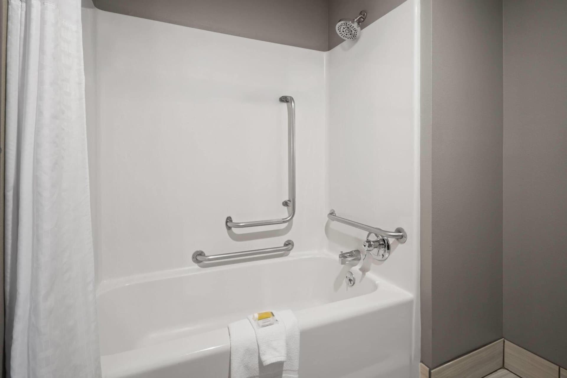 La Quinta Inn by Wyndham Milwaukee Airport / Oak Creek