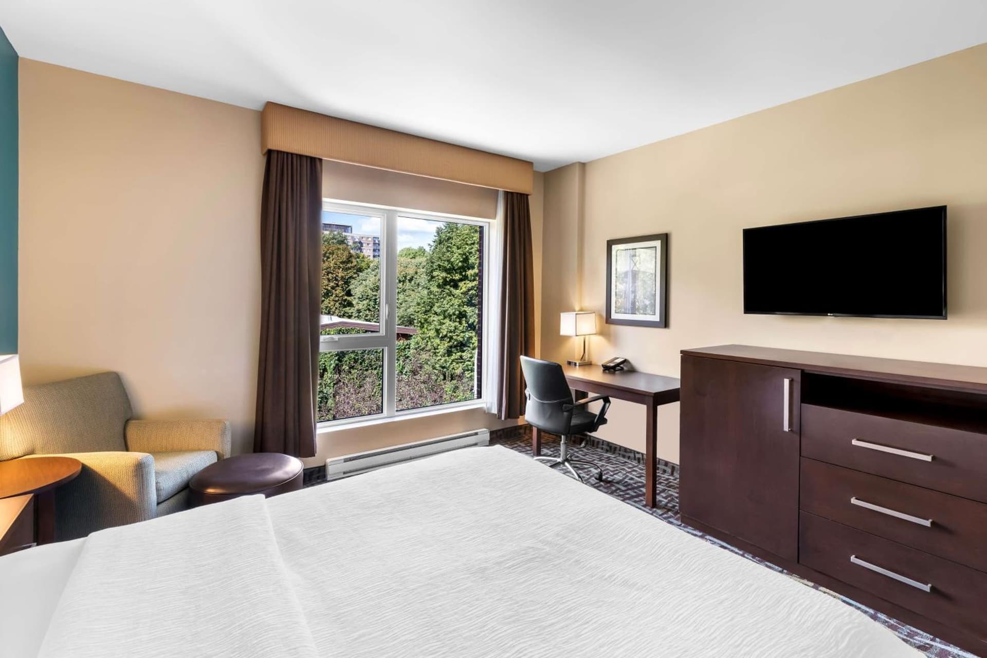 Best Western Plus Hotel Montreal