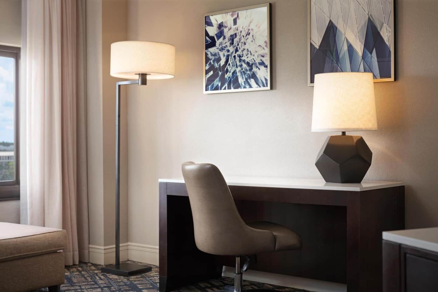 Hilton Orlando Lake Buena Vista - Disney Springs® Area