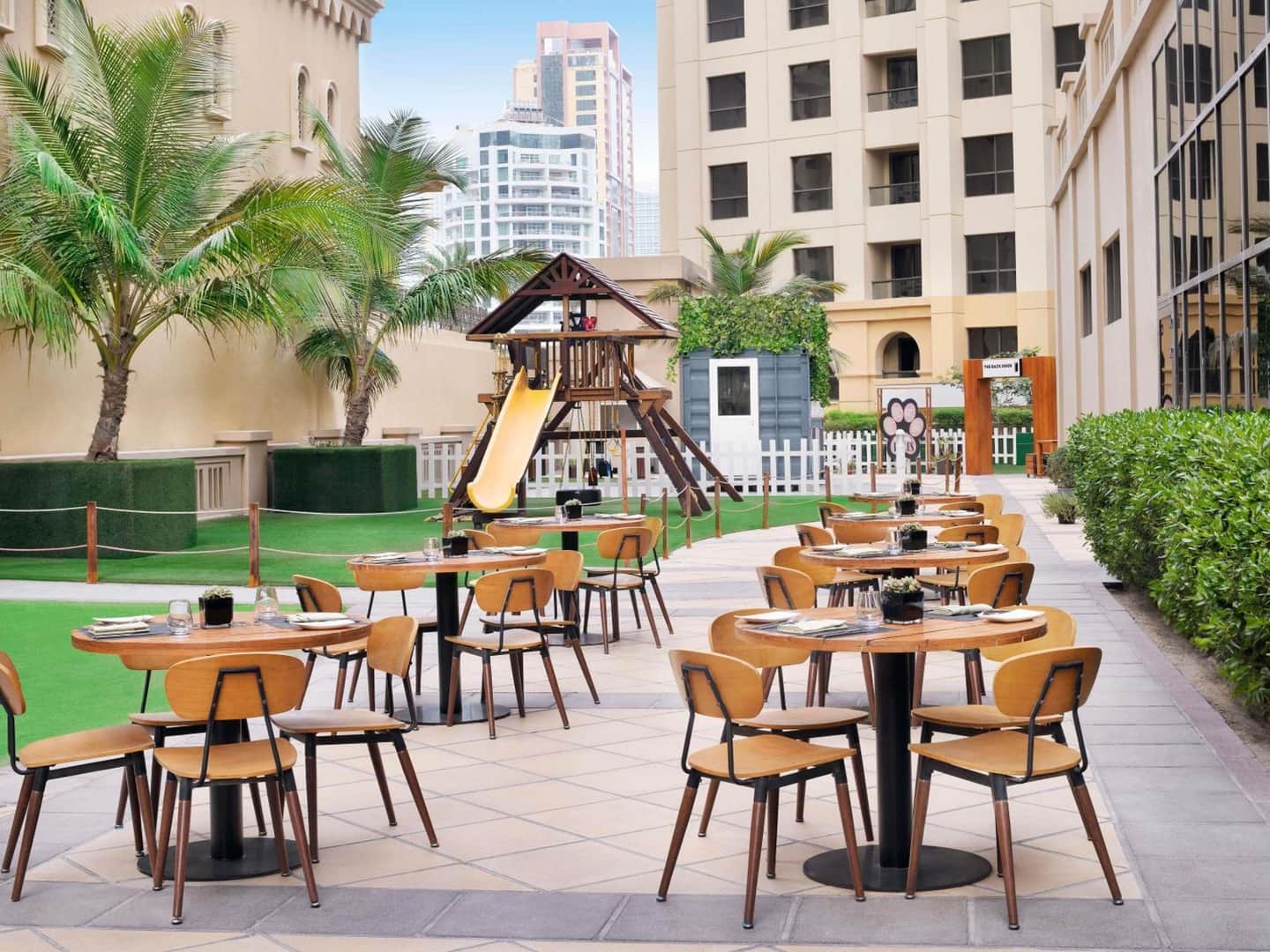 Mövenpick Hotel Jumeirah Beach