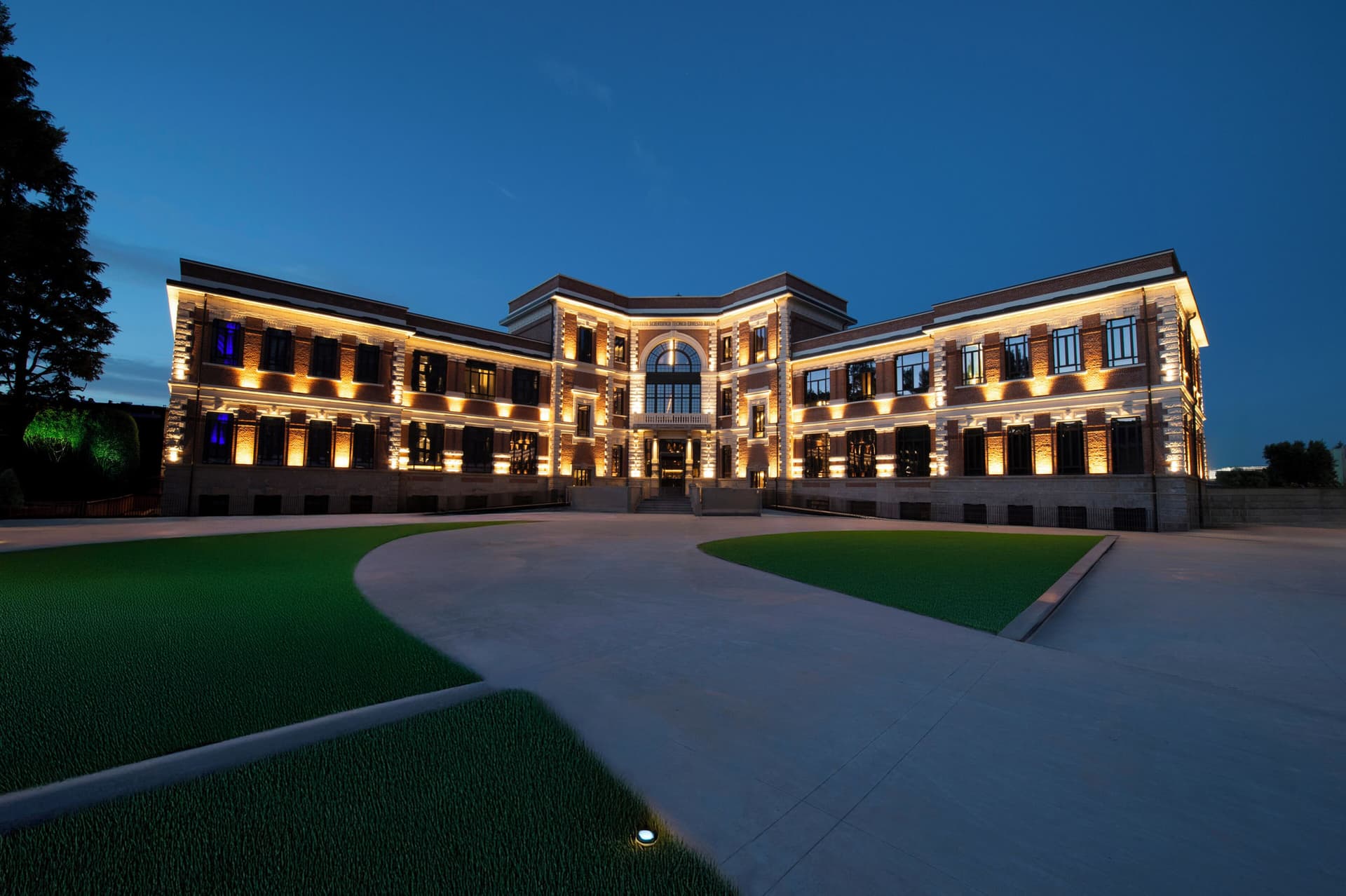 Breda Suites Hotel Milano