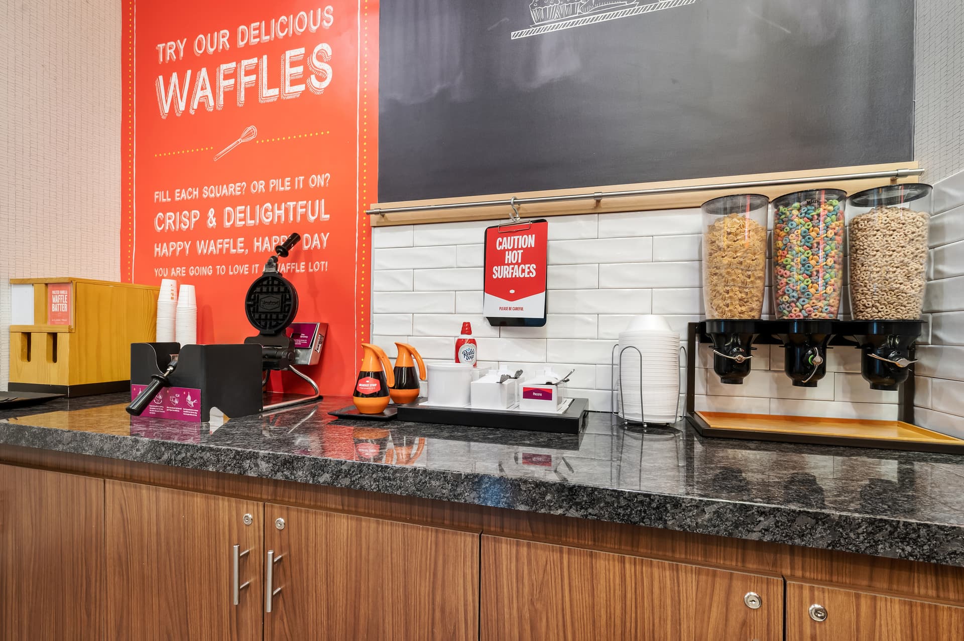 Hampton Inn by Hilton Nashville Airport Century Place
