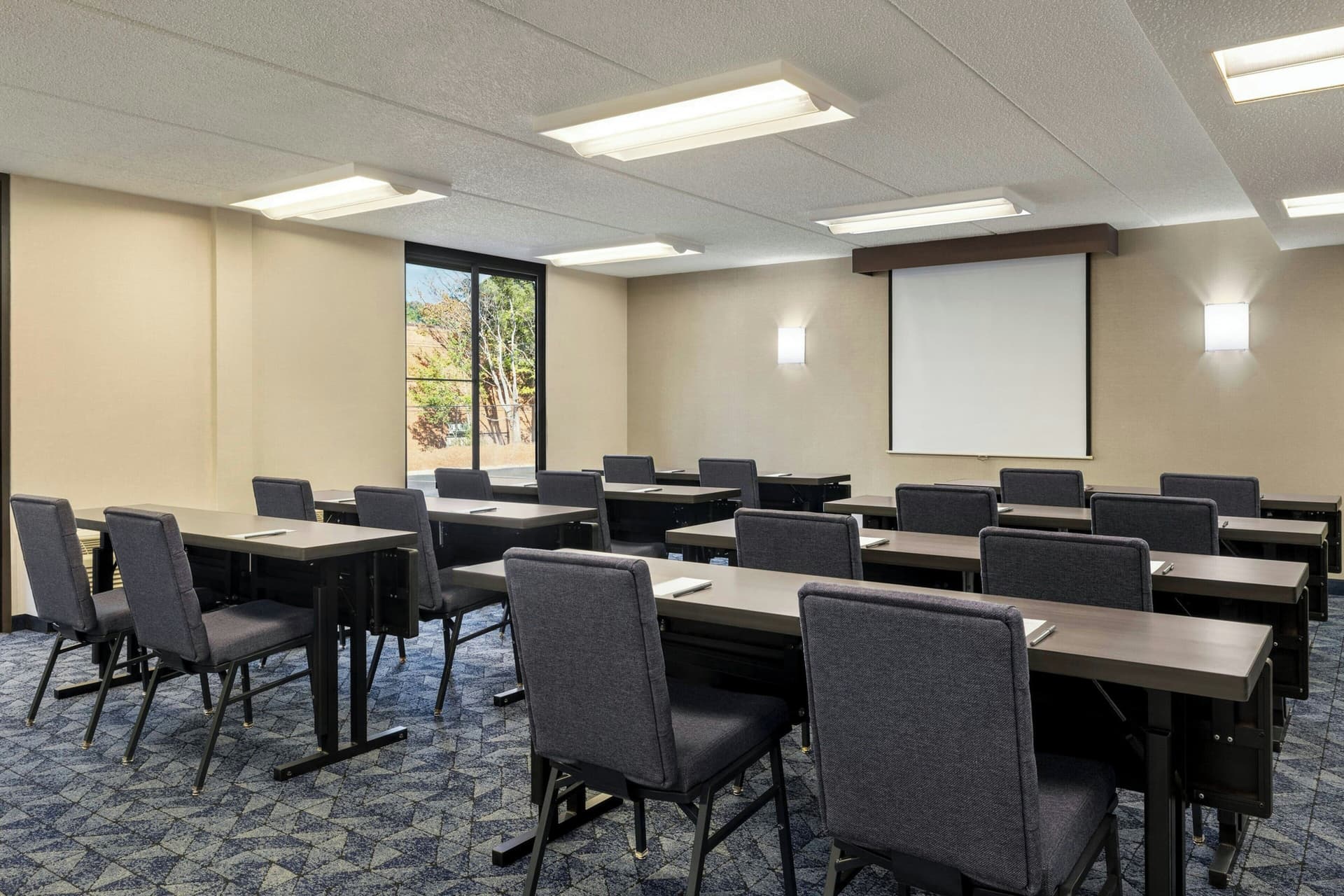 Courtyard by Marriott Atlanta Northlake