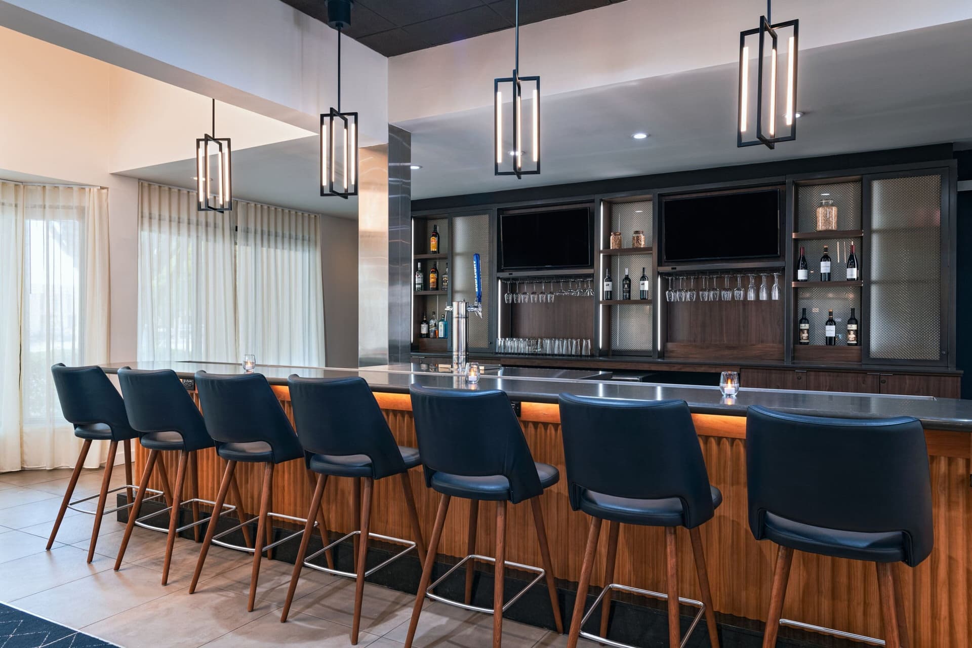Courtyard by Marriott San Antonio Airport