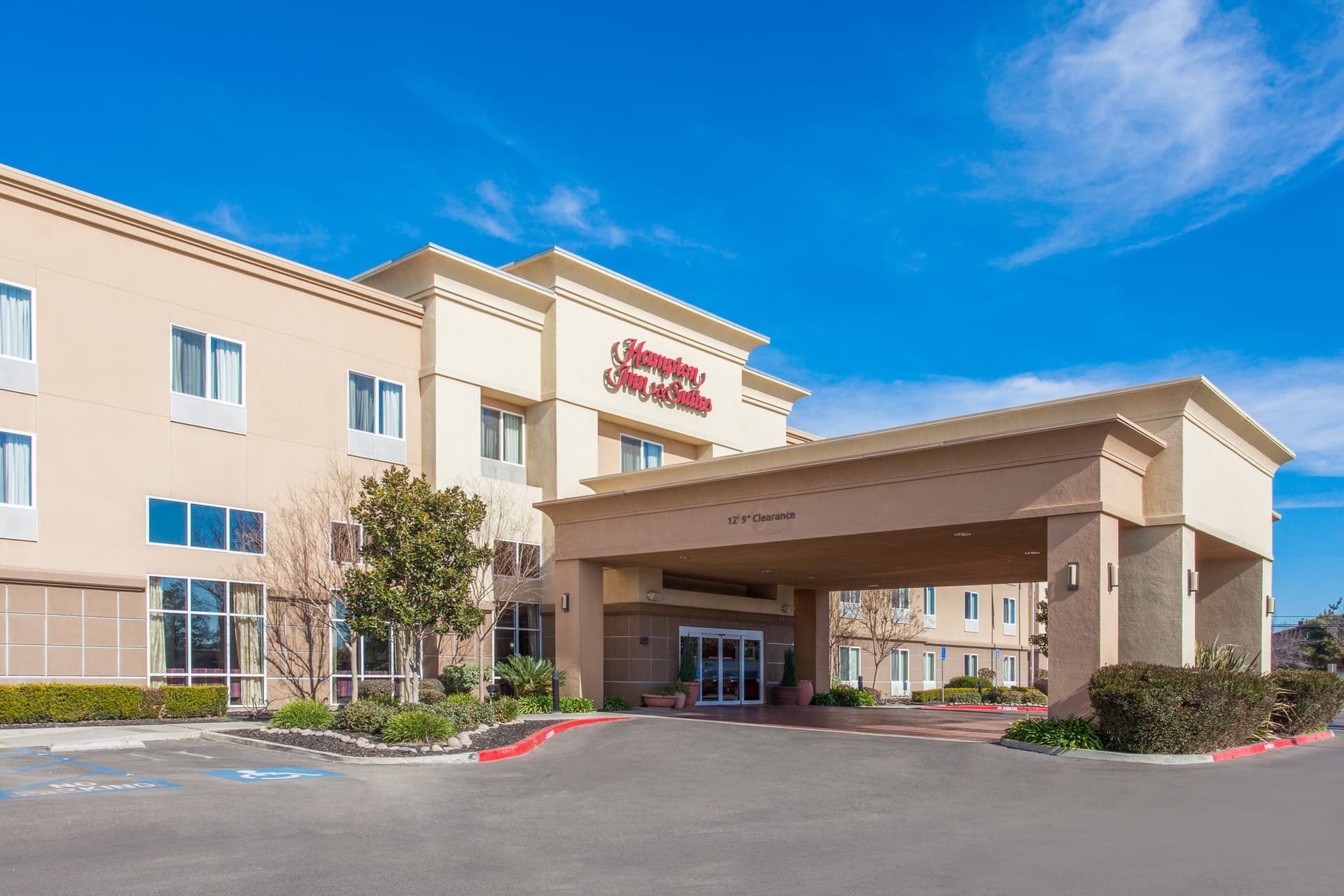 Hampton Inn & Suites Merced