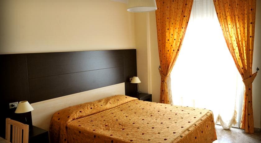 Hotel Gabbiano (Mola di Bari)