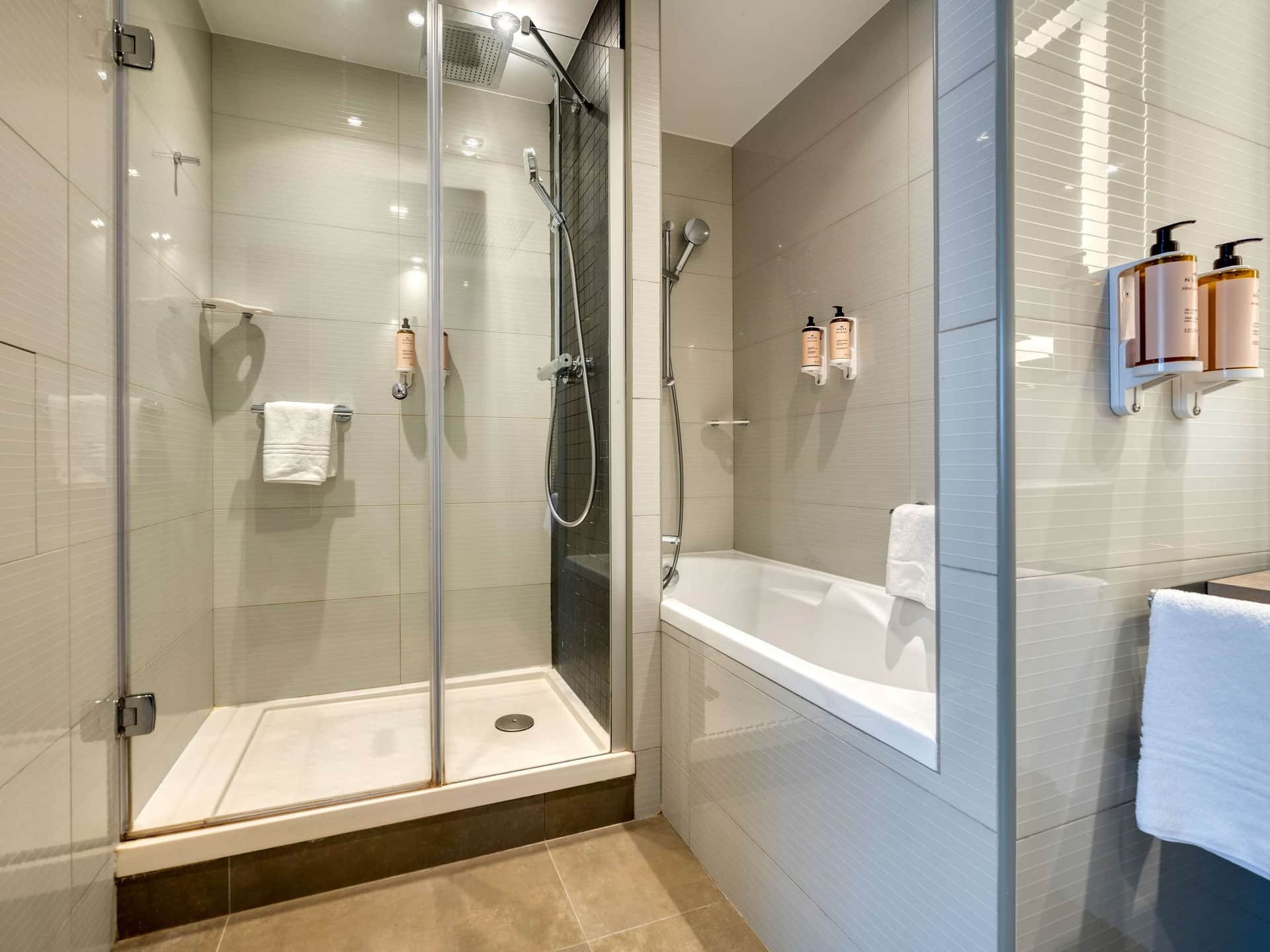 Hotel Mercure Paris 15 Porte de Versailles