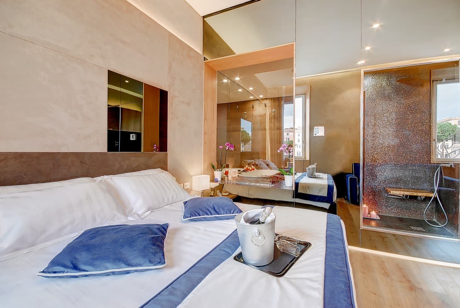 Sun Suite Luxury Pantheon