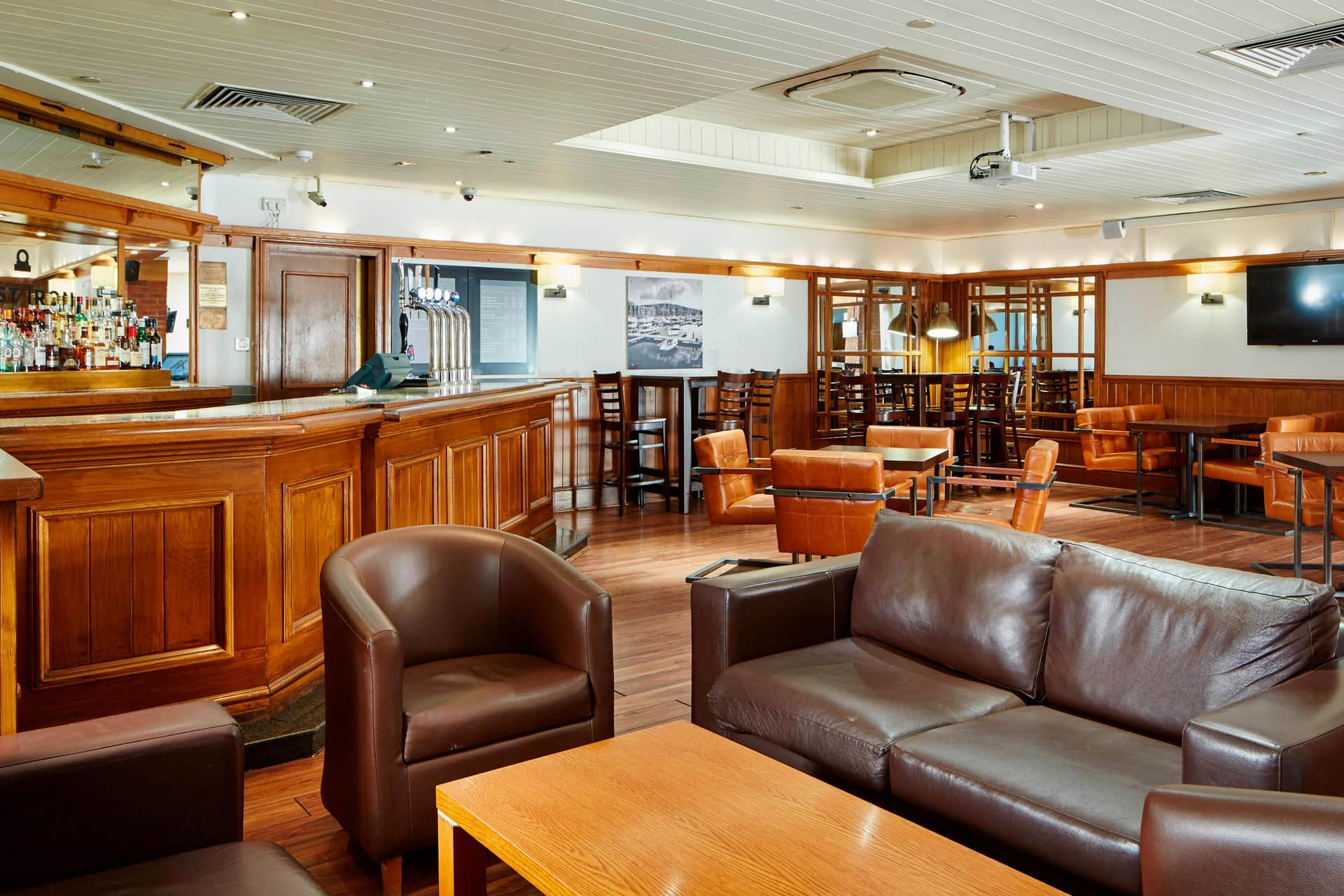 Delta Hotels by Marriott Swansea