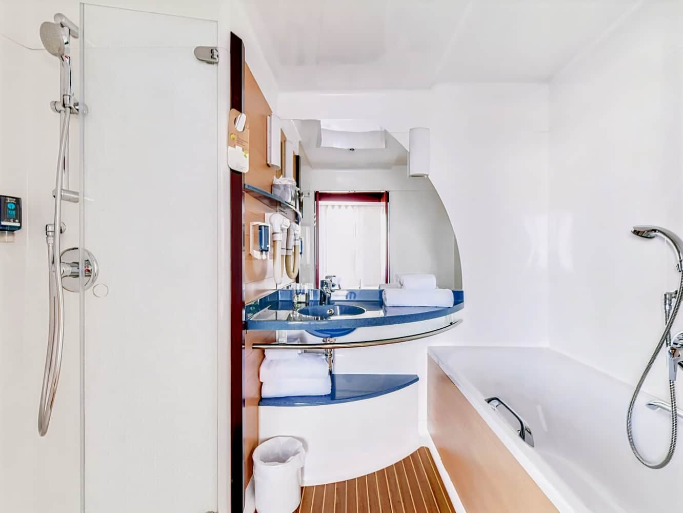 Novotel Suites Paris Nord 18ème
