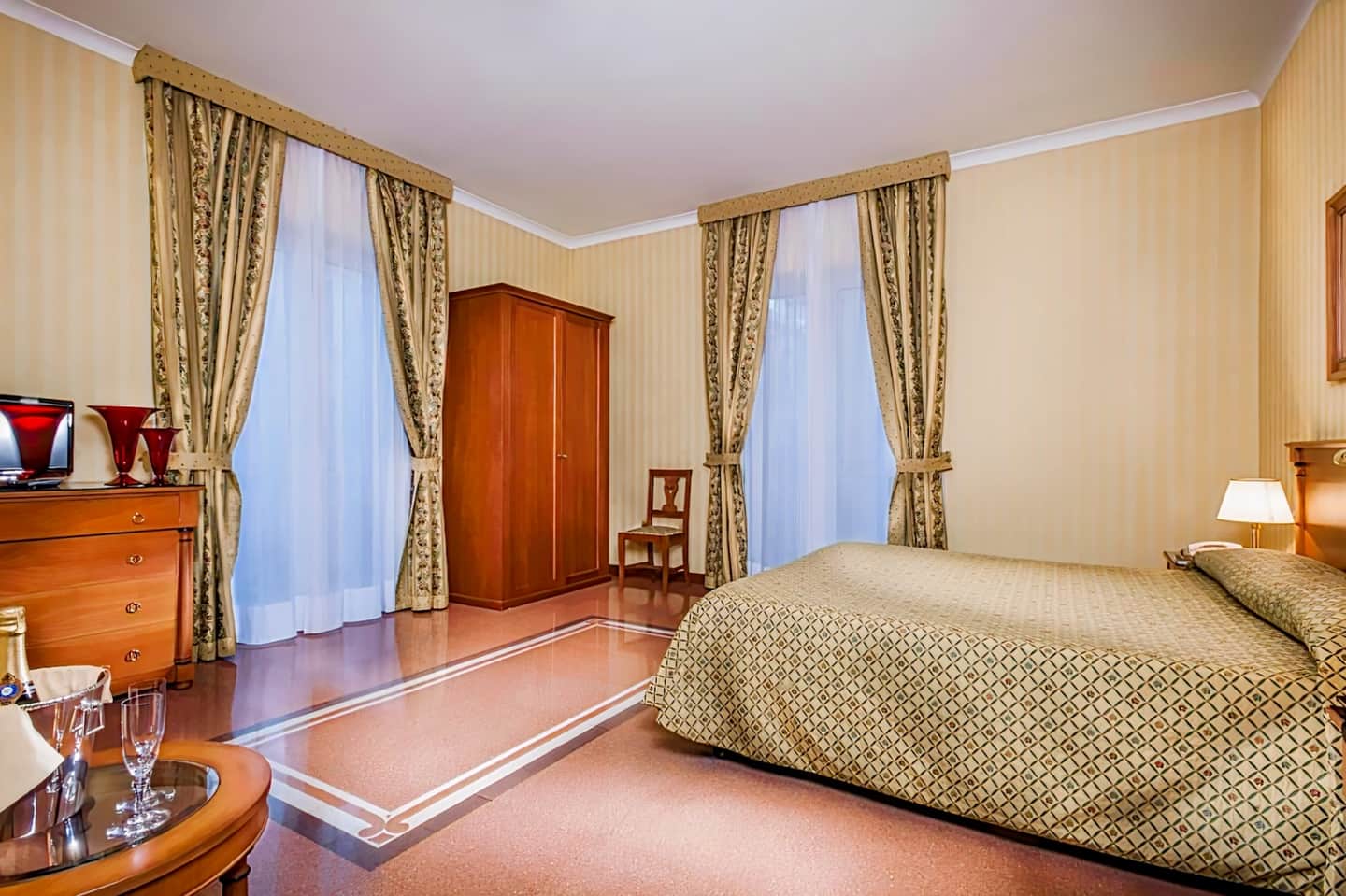 Residenza D'Aragona