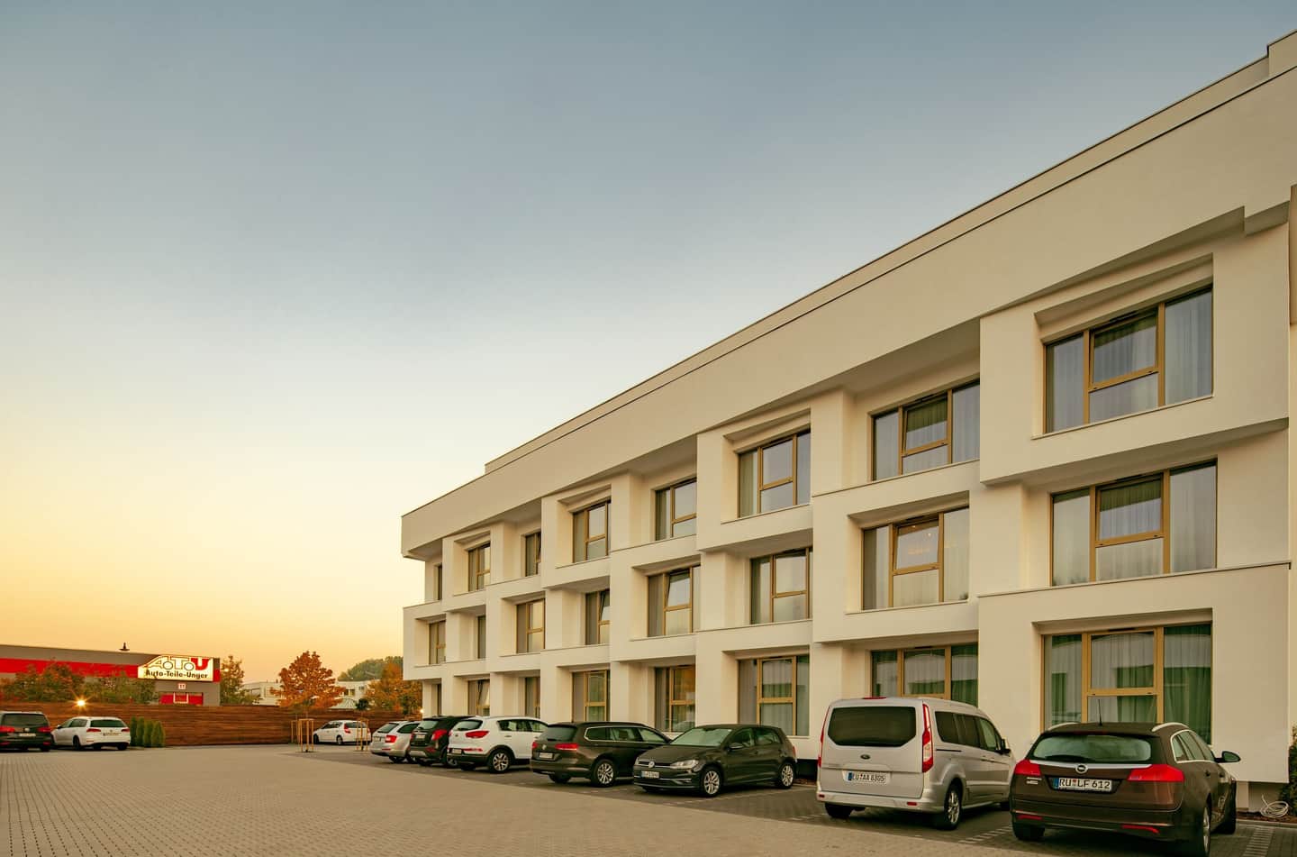 Trip Inn Conference, Hotel & Suites