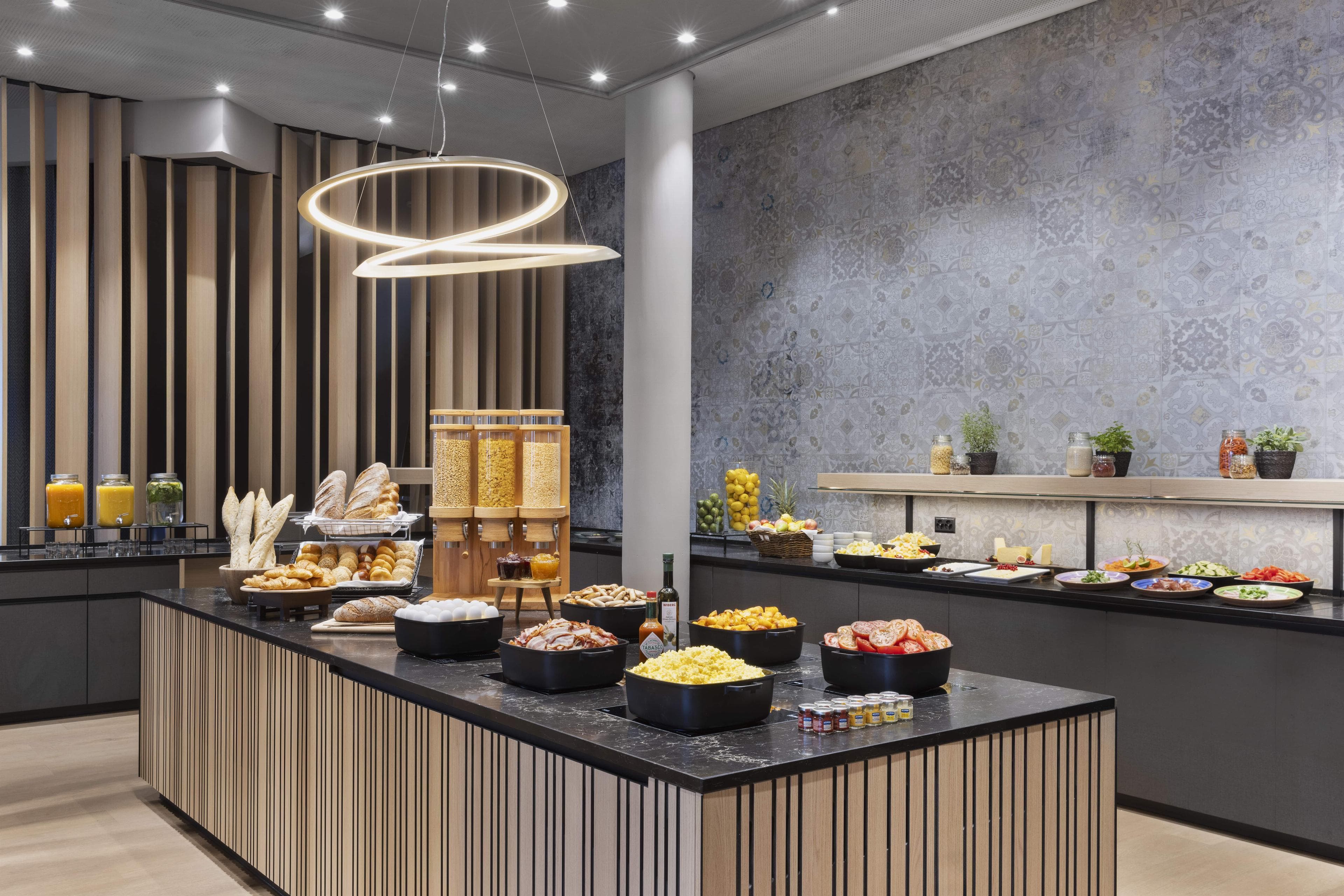 Courtyard by Marriott Basel