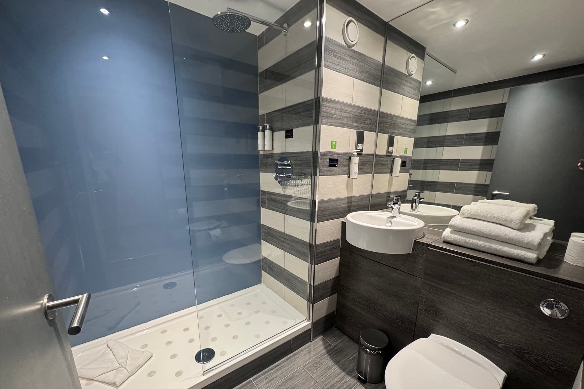 Village Hotel Edinburgh