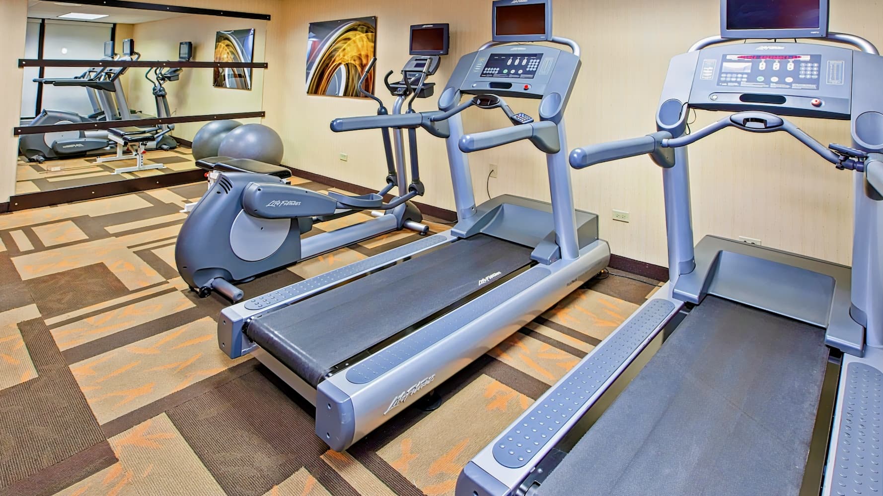 Courtyard by Marriott Chicago Midway Airport