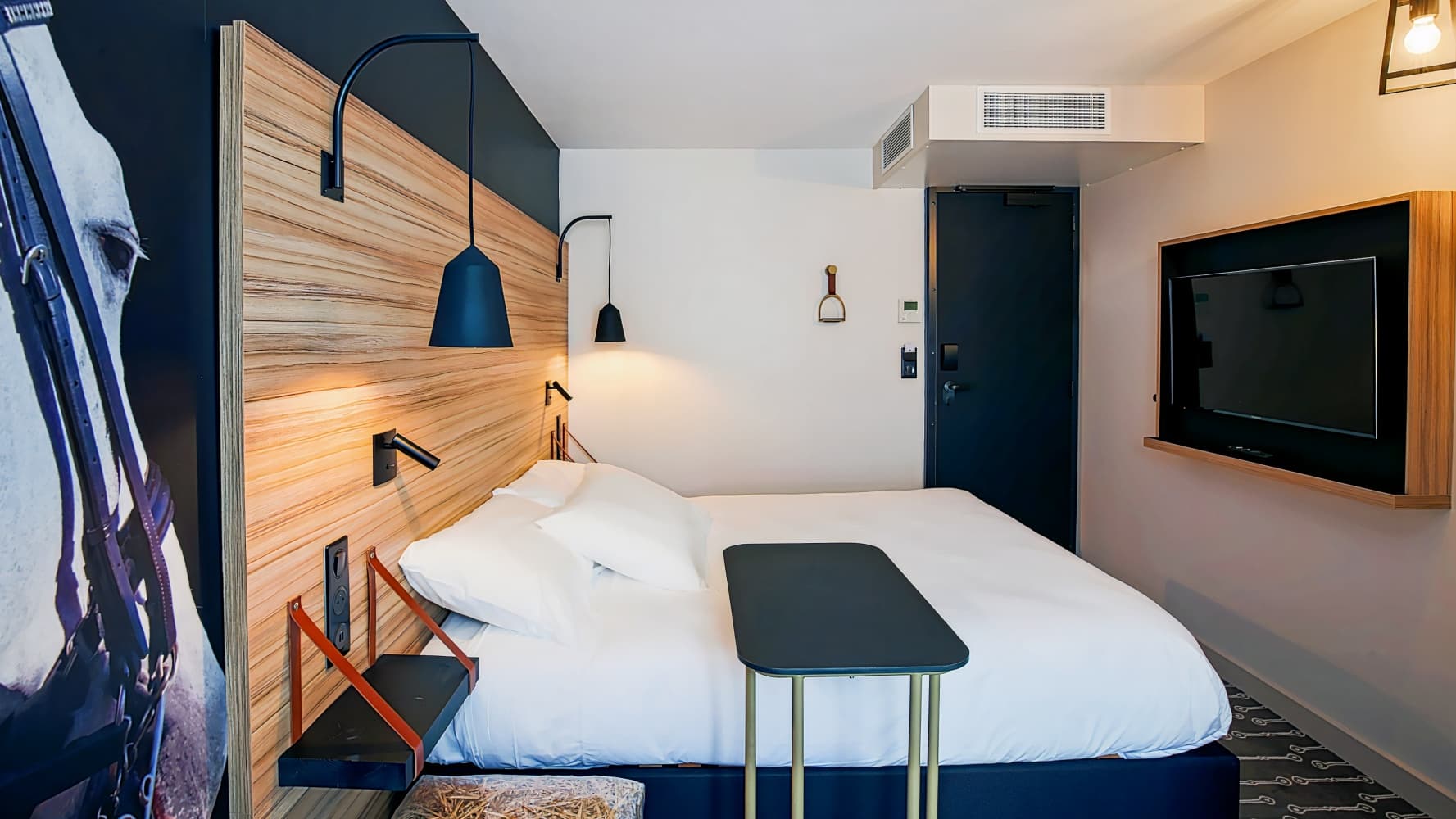 ibis Styles Laval Centre Gare