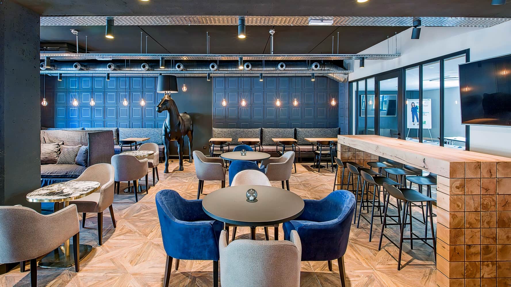 ibis Styles Laval Centre Gare