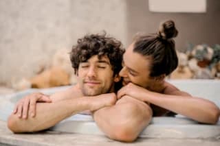 Hotels with jacuzzis